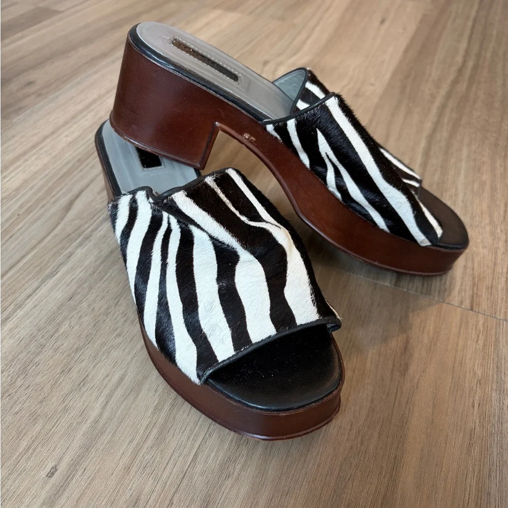 Topshop Villain Zebra Calf-Hair Mules - Picture 5 of 7